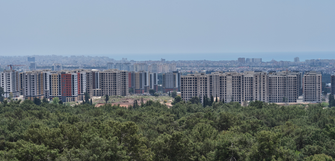 The population crisis worsens environmental threats